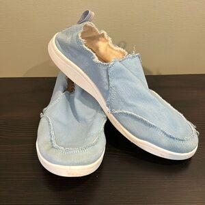 Women's Vionic Beach shoes